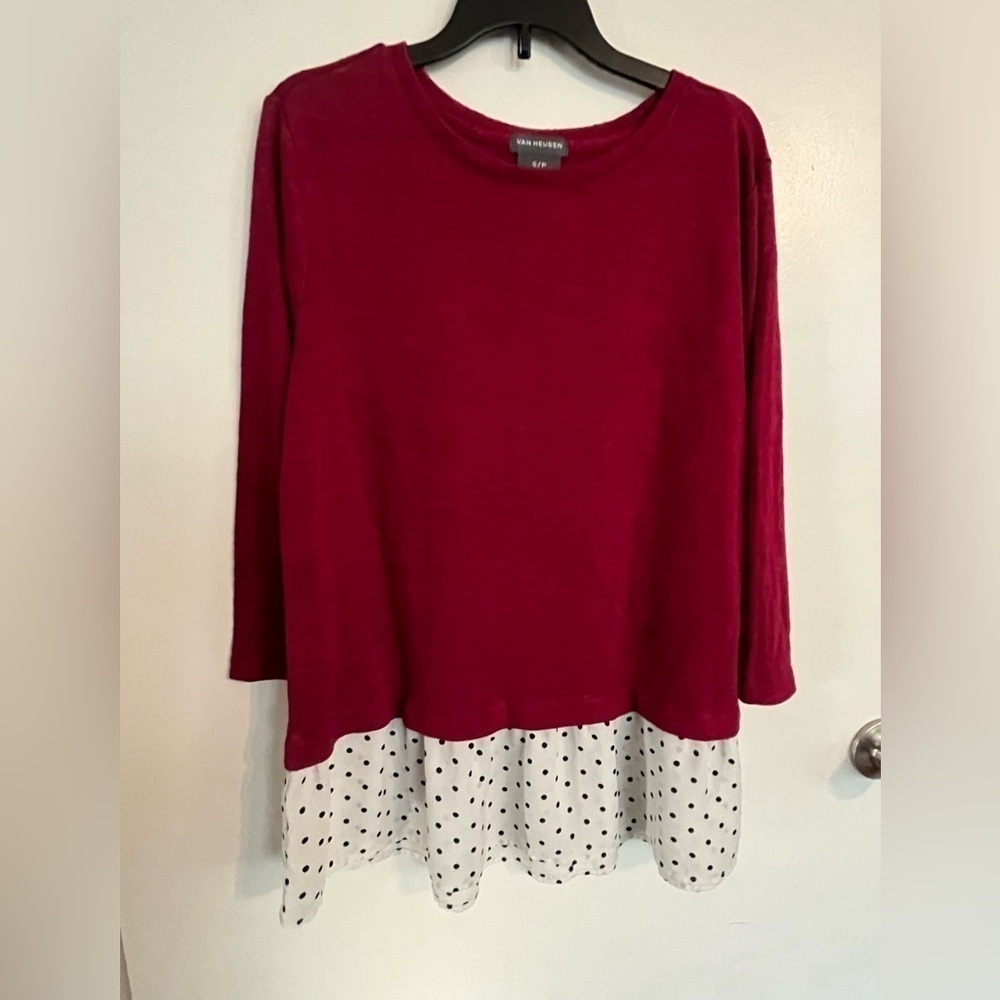 Women’s Van Heusen Red oversized Polka dot Sweater top, small